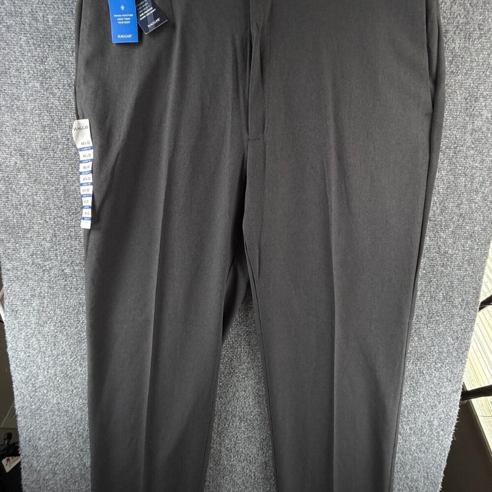 NWT HAGGAR 40x32 Dress Slacks Pants Gray Classic Fit Plain Polyester Men Adult